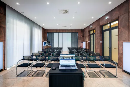 Der Seminarraum Expertisium mit Theaterbestuhlung für bis zu 40 Personen