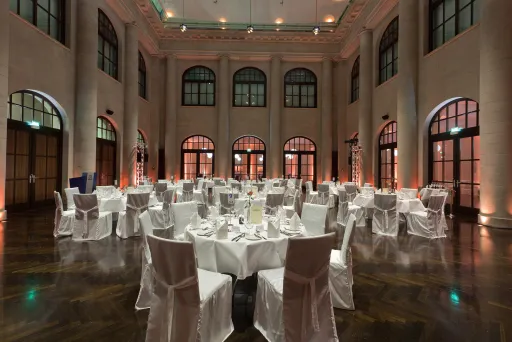 Dinner in the Historic Cash Hall