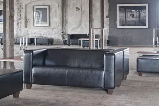 Eventausstattung, Eventwide Berlin, Loungemöbel in einer Industrielocation