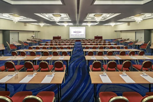 Mercure Hotel Berlin Tempelhof Airport conference room