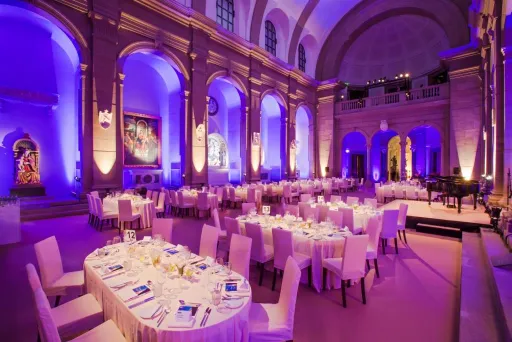 Gala Dinner in der Basilika (Beispielbestuhlung)