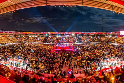 Stadioninnenraum Konzert