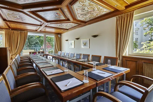 Hotel Villa Kastania Konferenzraum Blockbestuhlung