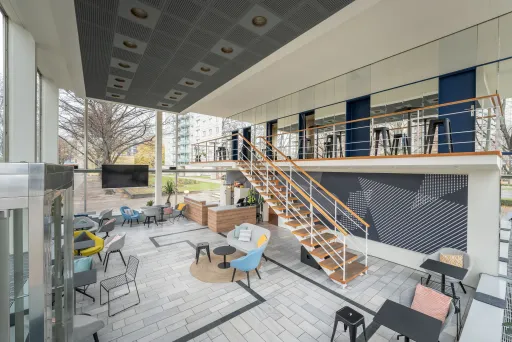 Raum Madona, Erdgeschoss des Salon Babette