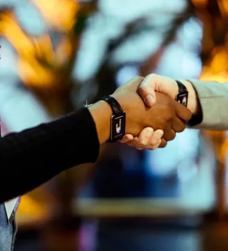 Two people shaking hands – a symbol of partnership and successful cooperation.