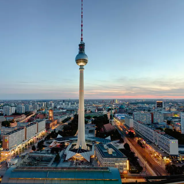 Blick auf die Berliner Innenstadt mit dem Fernsehturm