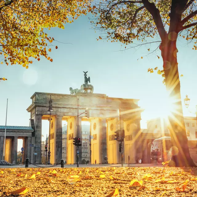 sunrise on Brandenburger Tor in Berlin in golden autumn