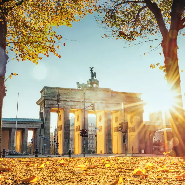 sunrise on Brandenburger Tor in Berlin in golden autumn