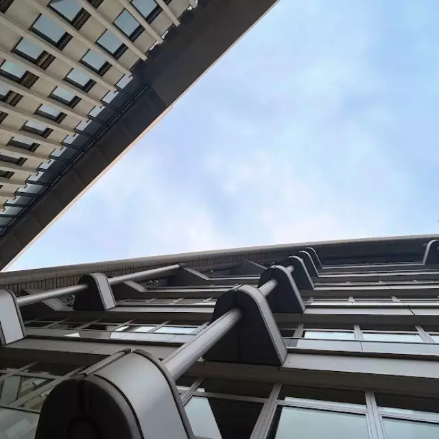 IHK BERLIN FASSADE