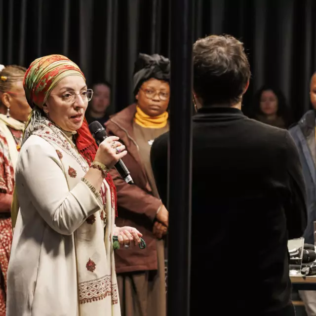 Feride Funda G.-Gençaslan spricht zur Einweihung des GCA Raums, 2024