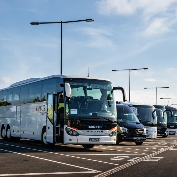 BER - Airport Service von klein bis groß