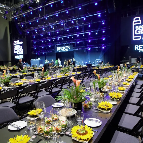 Innenraum Uber Eats Music Hall Abendveranstaltung Dinner