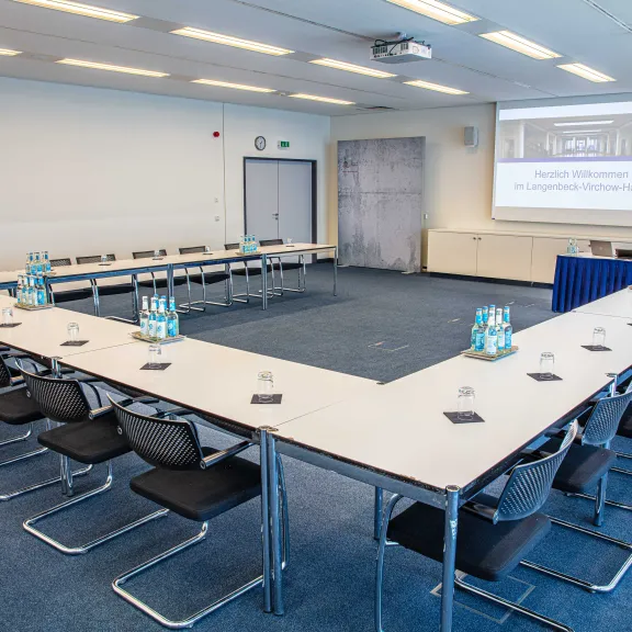 Blick in den Seminarraum Robert Koch im 5. Obergeschoss