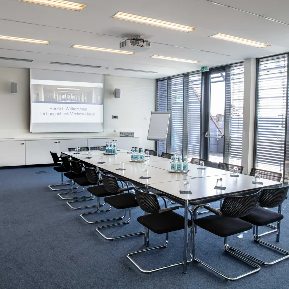 Blick in den Seminarraum August Bier
