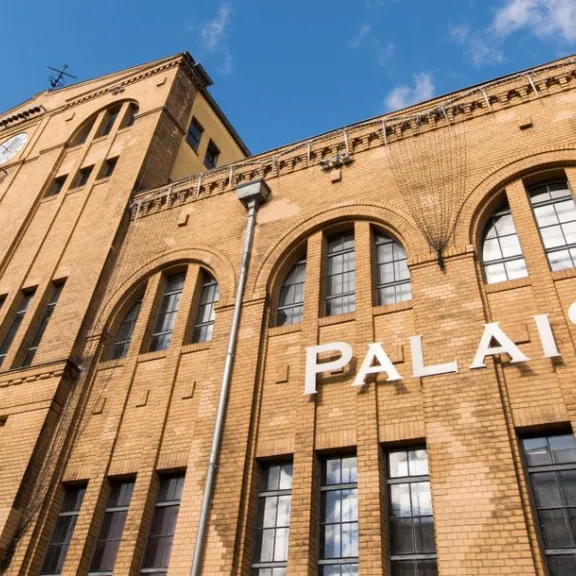 Palais Fassade