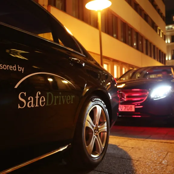 Meeting Guide Berlin, Limousinenservice Berlin, Eventfahrservice sponsored by SafeDriver