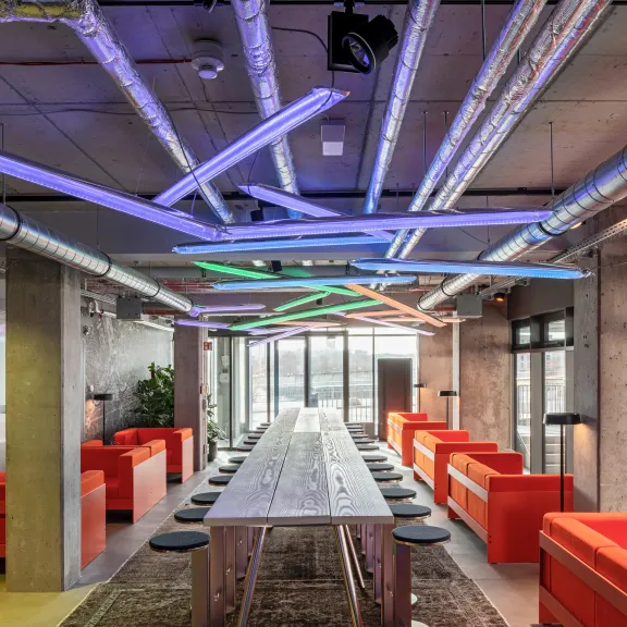 Eingang Kapelle-Ufer in den Design Offices