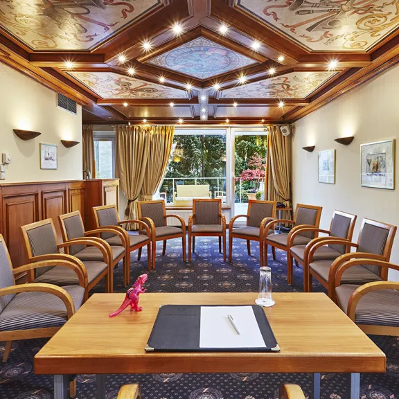 Konferenzraum Fresko halbkreisförmig bestuhlt