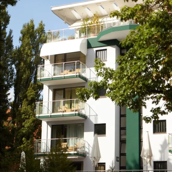 Hotel Villa Kastania Aussenansicht Front