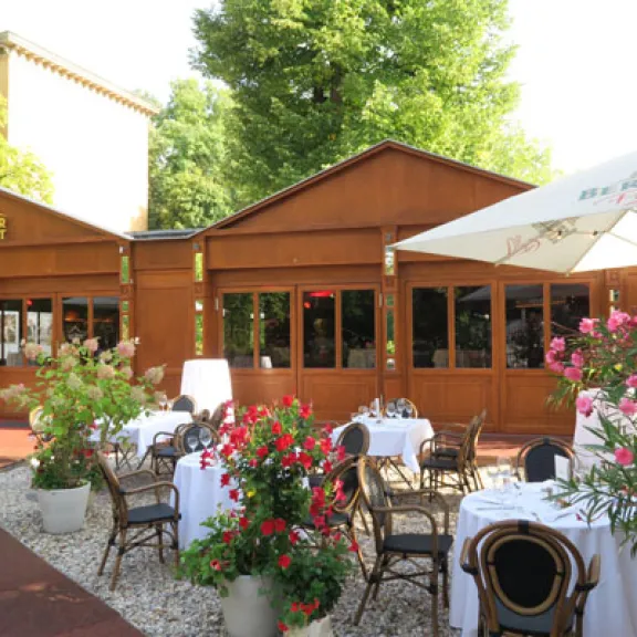 Sommergarten mit Terrasse 