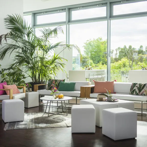 Eventlocation-Berlin_Alice_Lounge