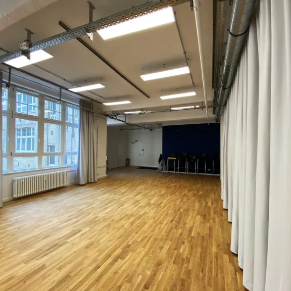 Seminarraum leer AUDIOWERK