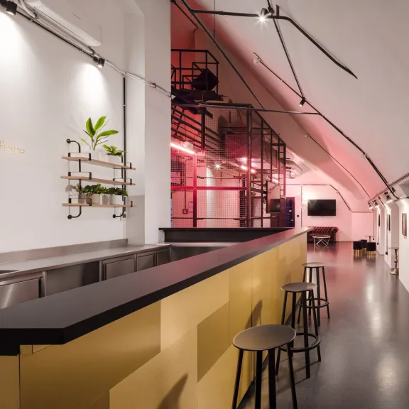 Events Location Berlin - Networking Bar with view