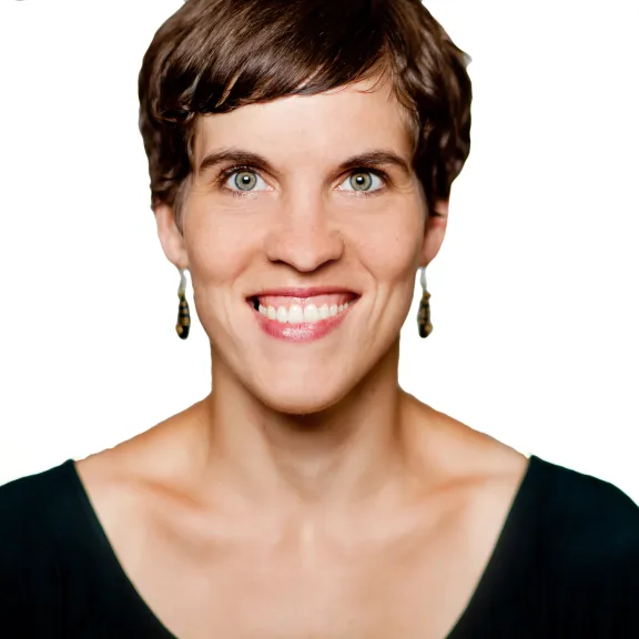 Foto der CEO Nina Cisneros