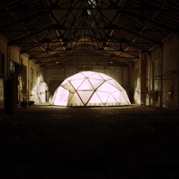 DOM G75, Urban Factory