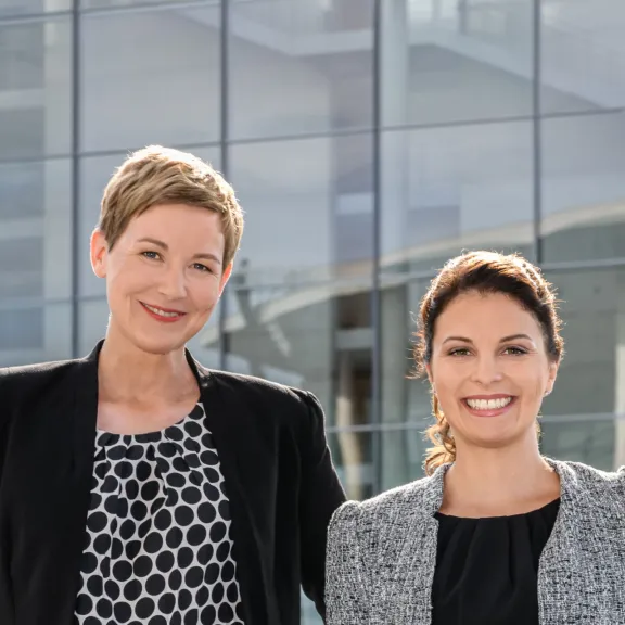 Vivi Bentin und Sabrina Beilfuß - Konferenzdolmetscherinnen Berlin