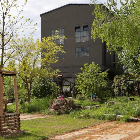 Wriezener Park vor dem NIRGENDWO