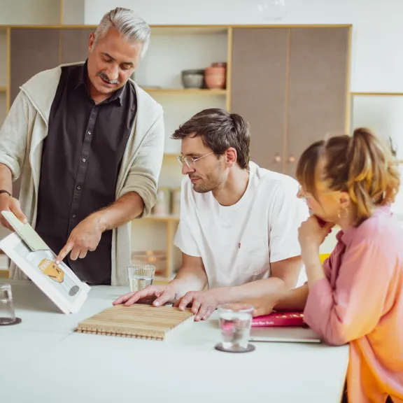 Das Golden Box Team erarbeitet ein Konzept