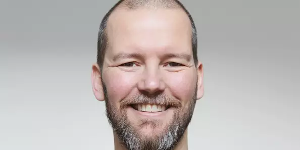 Dr. Stefan Carsten