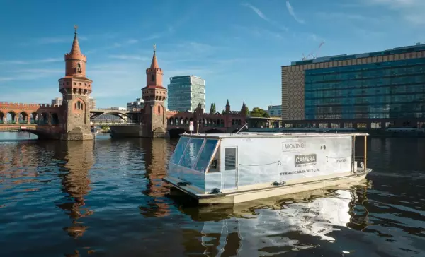 MEET+Change Camera Obscura Boat