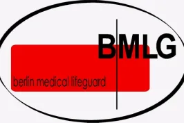 Logo mit rotem Rechteck, Text "berlin medical lifeguard", große Buchstaben "BMLG"