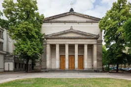 Außenansicht St. Elisabeth Kirch Berlin