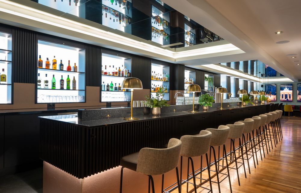 Bar/Lounge Leo90