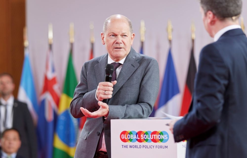Kanzler Olaf Scholz im Interview beim Global Solutions Summit in Berlin