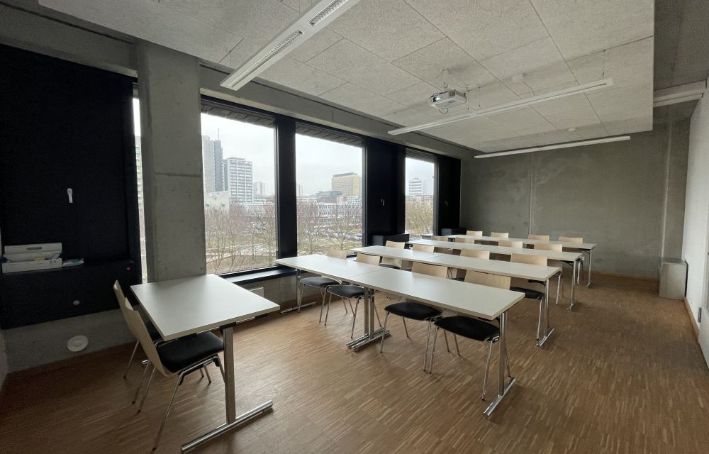 Raum Small im frizzforum