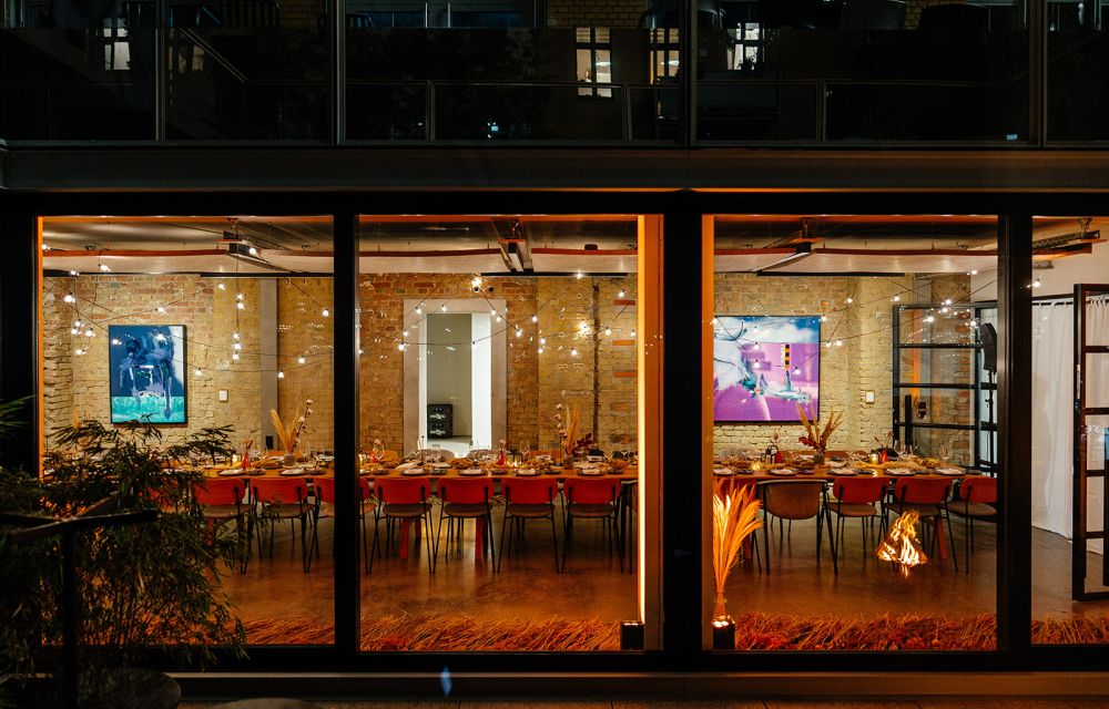 Dinner Lounge