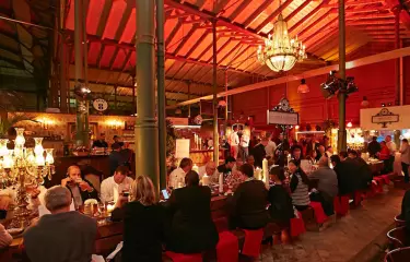 Meeting Guide Berlin Arminiusmarkthalle Die "Mutter aller Tische"