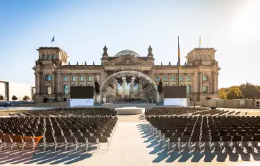 Reichstagsgebäude mit Bestuhlung
