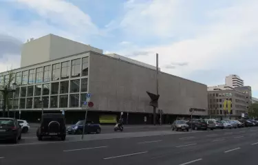 Die Deutsche Oper in Charlottenburg in der Bismarckstraße