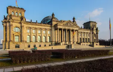 Blick auf das Berliner Bundestagsgebäude