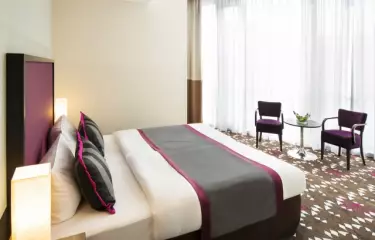 Meeting Guide Berlin Mercure Hotel MOA Berlin Business room with double bed