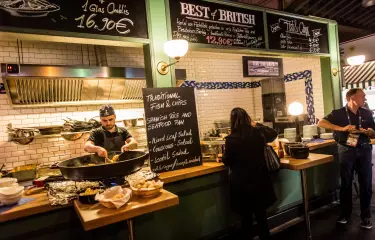 Meeting Guide Berlin Arminiusmarkthalle Frischer Fisch aus dem Fischladen