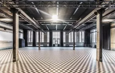 Meeting Guide Berlin Maschinenhalle I Kachelhaus ODER Die Maschinenhalle ist das Herzstück der Eventflächen auf dem Malzfabrik Areal