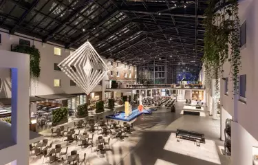 Meeting Guide Berlin, Tagungshotel Berlin, Estrel Berlin, Hotelfoyer