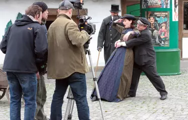 Meeting Guide Berlin, Teambuidling Making Movies, Filmpark Babelsberg, Filmszene mit Requisisten