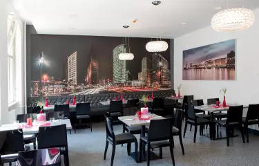 Meeting Guide Berlin, Tagungshotel, Jugendherberge Berlin Ostkreuz, Speiseraum der Jugendherberge Berlin Ostkreuz